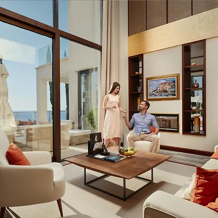 Signature Villa Budva