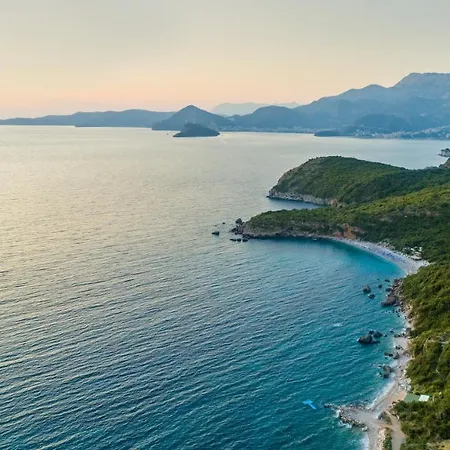 Signature Villa Budva